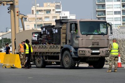 White House says aid isn’t getting into Gaza because of ‘criminal gangs’