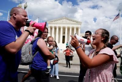 Supreme Court Rules In Favor Of Biden Administration On Misinformation