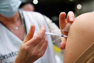 FDA Allegedly Pressured To Expedite COVID Vaccine For Children