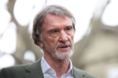 Manchester United report: Sir Jim Ratcliffe ready to take transfer battle to the courtroom