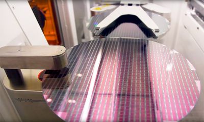 Micron is the last memory maker to join the EUV party — company aims for EUV DRAM mass production in 2025