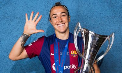 Chelsea strong contenders to sign Lucy Bronze as Barcelona exit announced