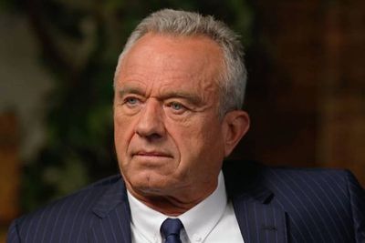 RFK Jr denies being ‘lunatic’ anti-vaxxer and compares Biden to a ‘5-year-old’ in Dr Phil interview