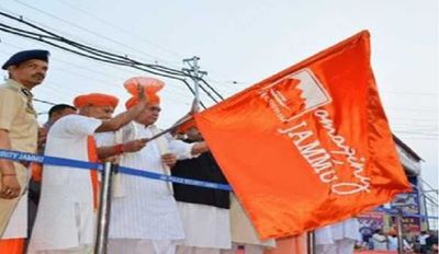 Shri Amarnath Yatra: LG flags off 1st batch of 4,603 pilgrims from Jammu