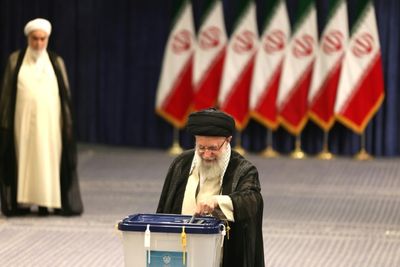 Reformist Hopes For Breakthrough As Iran Votes