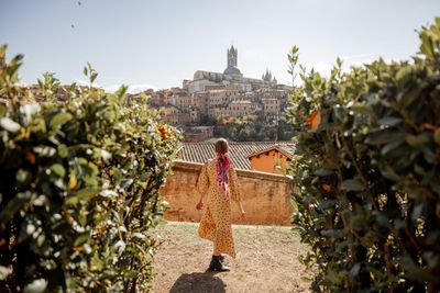 Italy is paying people up to nearly $32,000 to relocate to its Tuscan mountains as it tries to stabilize dwindling populations