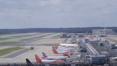 Gatwick Airport chaos continues after BA plane aborted takeoff, closing runway