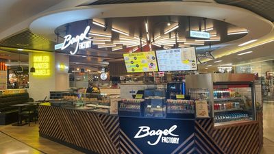 Why a Bagel Chain Turned to nsign.tv Digital Signage for New Menu Boards