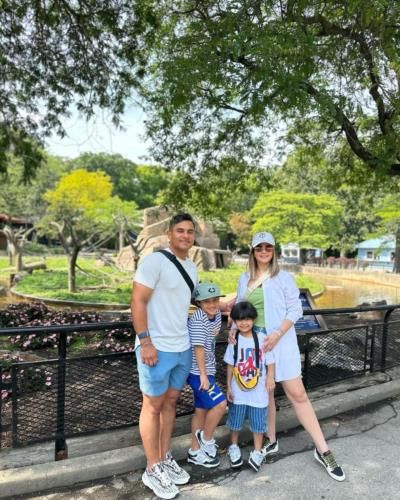 Donovan Solano's Family Fun Day At The Zoo