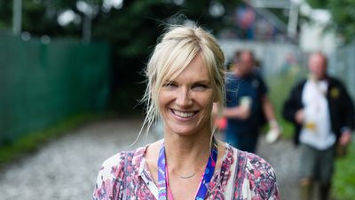 Jo Whiley's bright yellow dress is the ultimate Glastonbury look that we can't wait to recreate