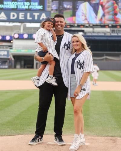 Nick Ramirez And Family Cherishing Moment At Baseball Game