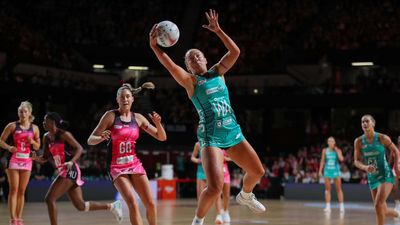 T'birds thump Vixens in top-of-the-table netball clash
