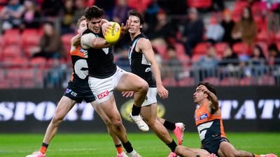 Saints' King has tough outing in tight AFL loss to Port
