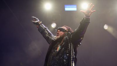 "It might just be the greatest Skindred show of all time." Benji Webbe's ragga metal party boys steal Friday night at Glastonbury