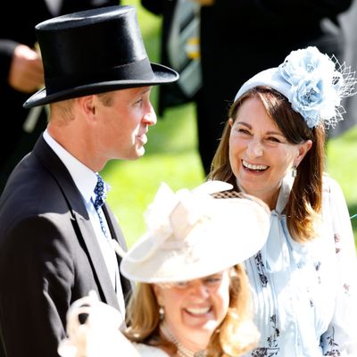 Royal experts explain how Carole Middleton has become a "second mum" to Prince William