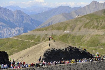 What is the Souvenir Henri Desgrange and Souvenir Jacques-Goddet in the Tour de France?