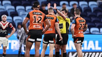Sin bin appears here to stay despite NRL coaches' pleas