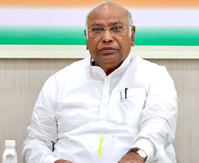 National Doctor's Day: Kharge lauds dedication of medical fraternity on this occasion