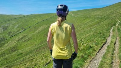 Endura Women's SingleTrack Tank Top review – perfect for those hot sunny days