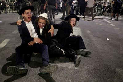 Who are the Haredim in Israel and what are their demands?
