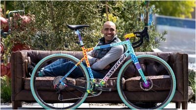 Spray paint mastery: How Dr. Curtis Bullock became one of cycling's most sought-after bike painters