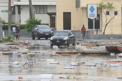 X labeled AccuWeather’s Hurricane Beryl map as misinformation. Meteorologists worry it could cost lives