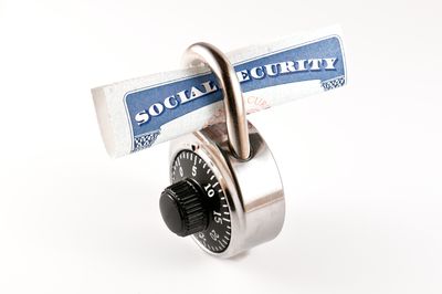 10 Places Where You Should Never Give Your Social Security Number