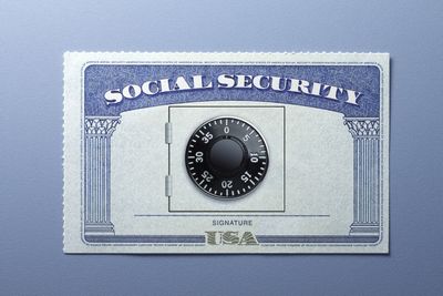 10 Places Where You Should Never Give Your Social Security Number
