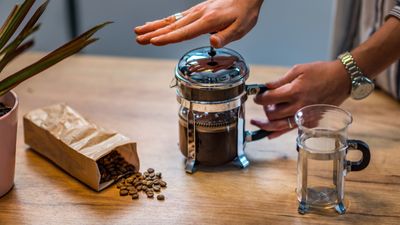 Coffee maker vs French press — which device comes out on top?