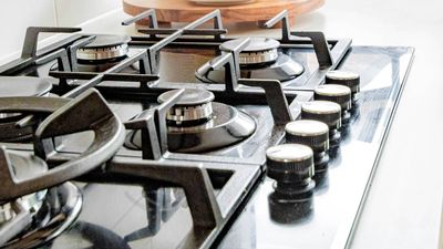 7 mistakes everyone makes with gas hobs