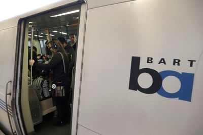 Woman dies from being pushed into San Francisco-area commuter train