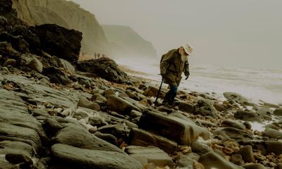 The fossil finder: one man’s lifelong search for fragments of Britain’s Jurassic past – photo essay