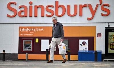 Sainsbury’s sales growth slows as poor weather hits non-food ranges