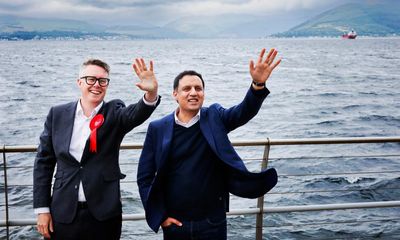 A vote for Labour can turn tide against the far right, says Scottish leader