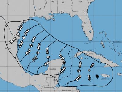 Hurricane Beryl: Travel advice as storm hits Texas – with ‘life-threatening’ conditions forecast