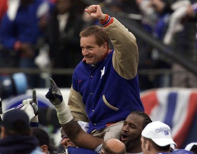 Michael Strahan remembers Jim Fassel at Giants 100: A Night with Legends