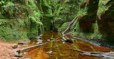 Everything you need to know about the Devil's Pulpit (including its name meaning)