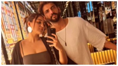 Newlyweds Sonakshi Sinha and Zaheer Iqbal get romantic on honeymoon; actor shares some 'husband hacks'