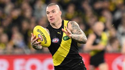 Suns 'crazy' not to ponder Dusty recruitment: Hardwick