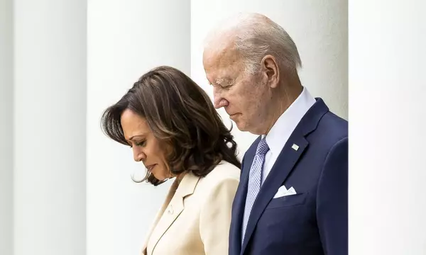 Biden scrambles to bolster support as Democrats reportedly look to Harris to replace him – live