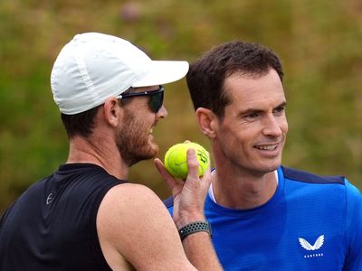 What time is Andy Murray’s doubles match at Wimbledon with brother Jamie?