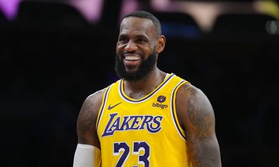 LeBron James agrees to two-year contract to stay with the Lakers