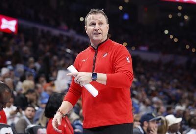 Report: Former Thunder coach Scott Brooks joins Lakers’ staff