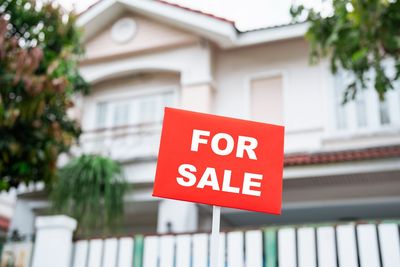 How Much Does It Cost to Sell a House? Don’t Overlook These Common Fees
