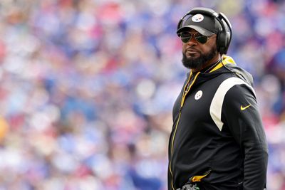 Steelers search for wide receiver ‘on hold’ as Mike Tomlin minds his business