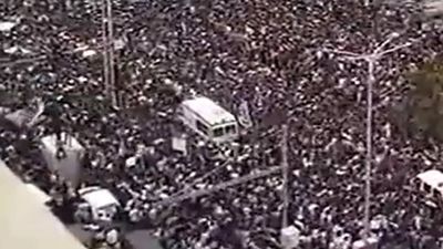 Watch: Elated fans awaiting Team India at Marine Drive, show their sensitive side, allowing ambulance to pass by