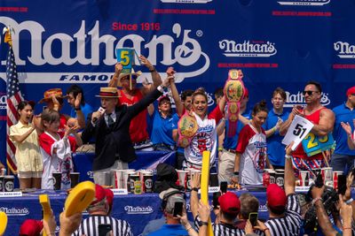 Watch Miki Sudo break a Nathan’s Hot Dog Eating Contest record with her 10th win