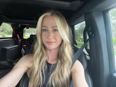 Nelly Korda Radiates Charm And Elegance In Car Selfie