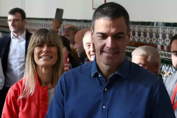 Spain PM's Wife Testifies Before Judge In Graft Probe
