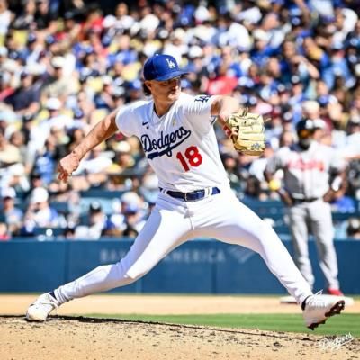 Shelby Miller Showcasing Pitching Skills In Intense Baseball Game